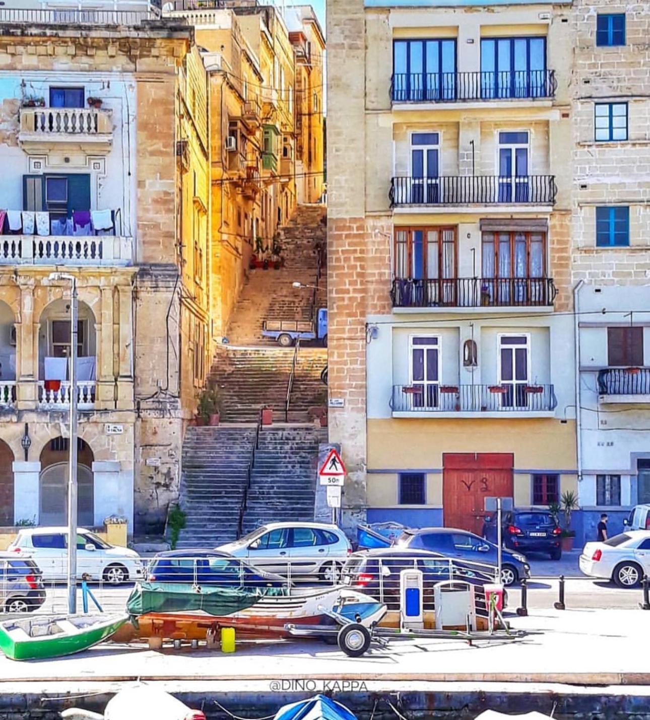 Lägenhet Arcanum 1 Very Close To Seafront Bus Station And Ferry To Valletta