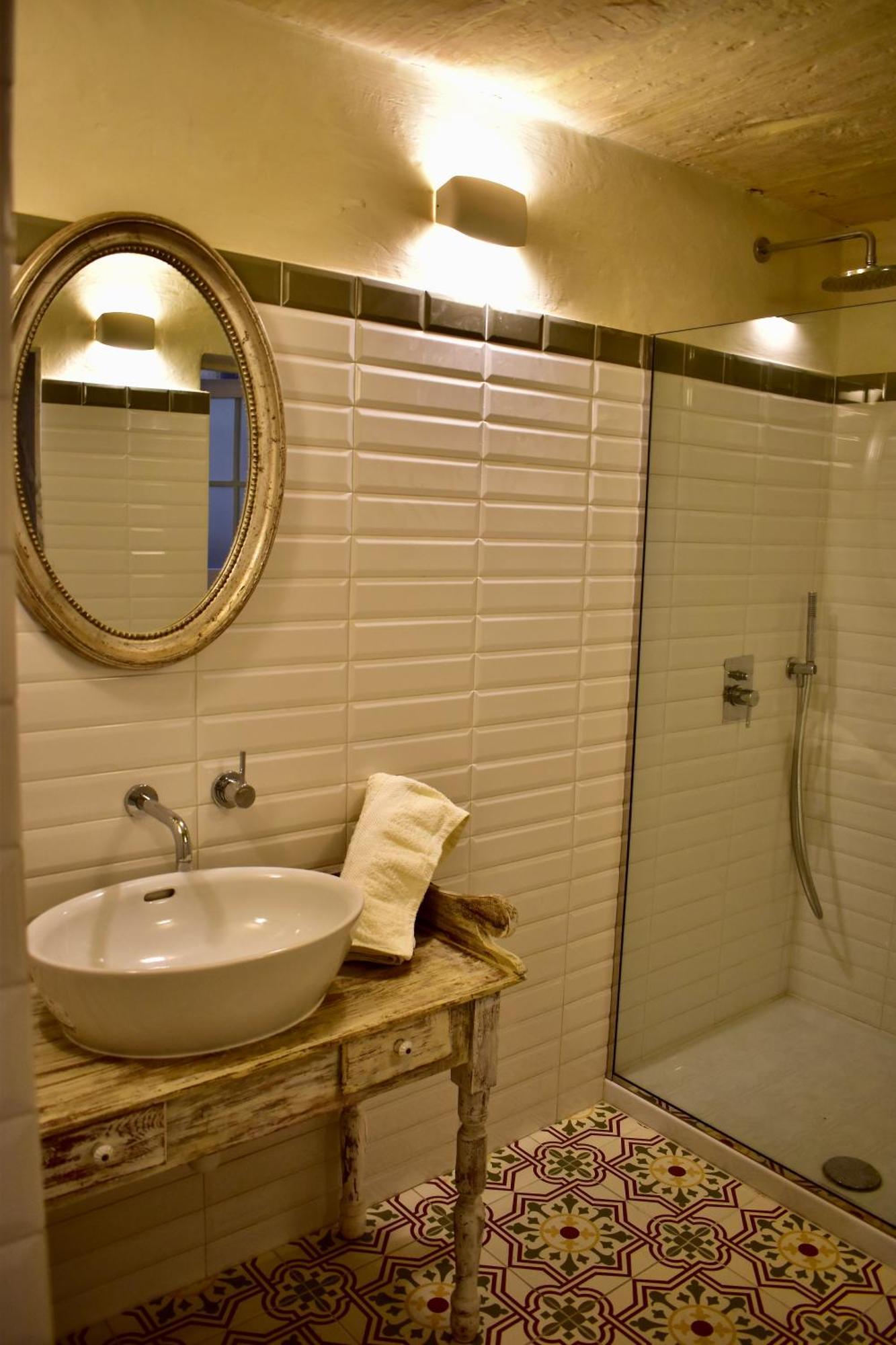 Arcanum 1 Very Close To Seafront Bus Station And Ferry To Valletta * Senglea