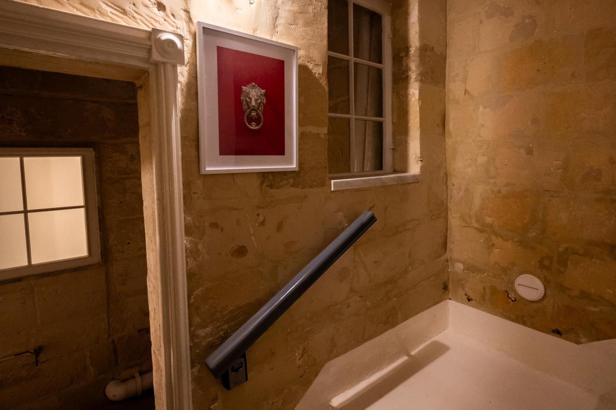 Lägenhet Arcanum 1 Very Close To Seafront Bus Station And Ferry To Valletta *