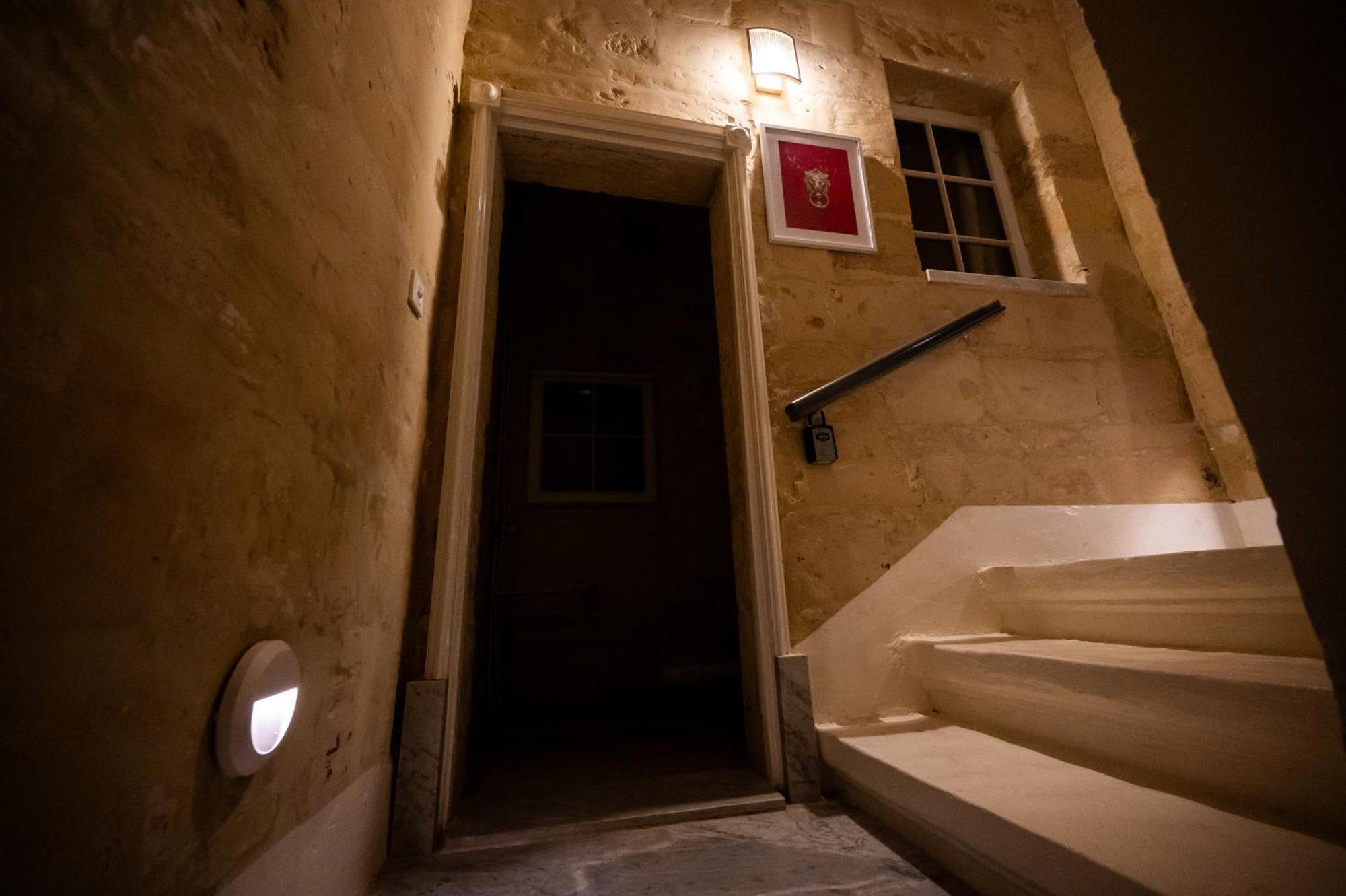 Lägenhet Arcanum 1 Very Close To Seafront Bus Station And Ferry To Valletta Senglea
